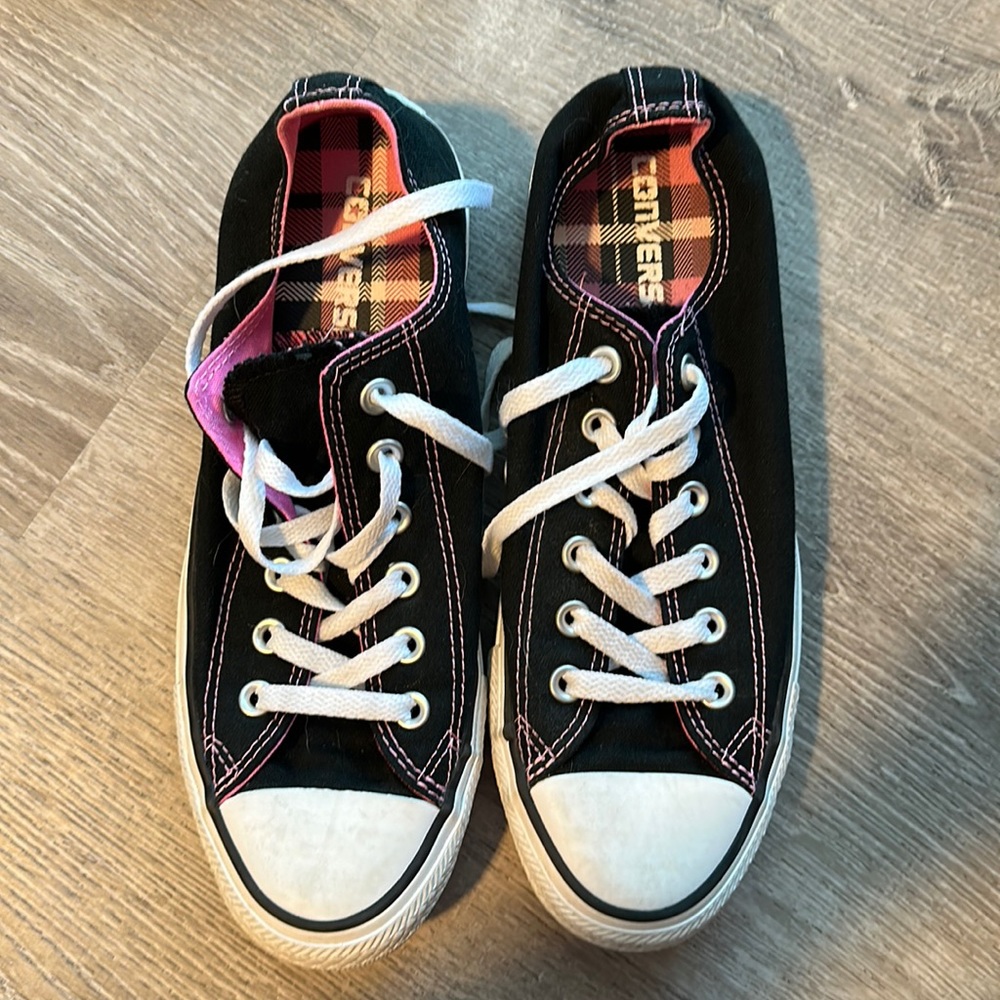 Converse low tops